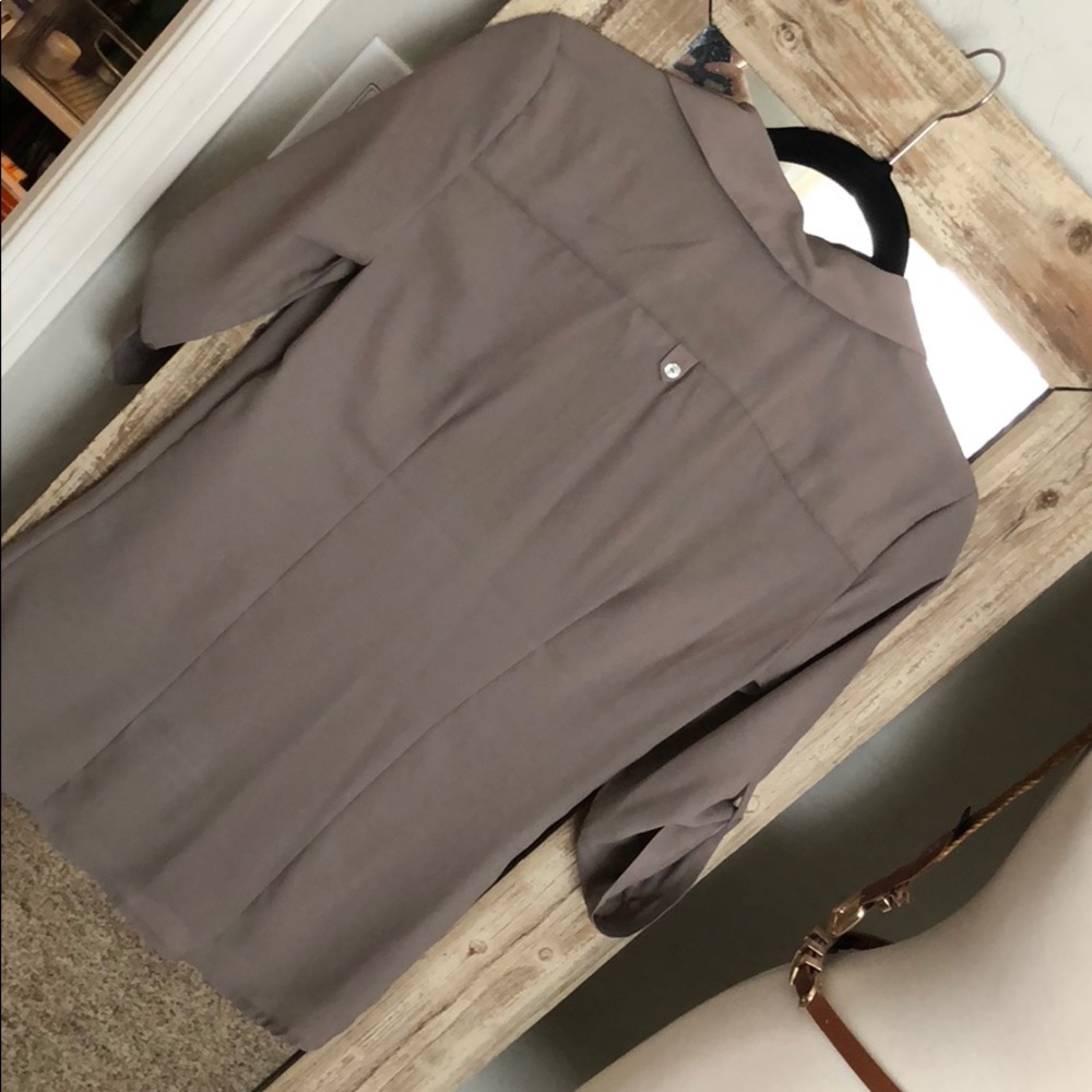 H&M Blouse - Picture 2 of 2
